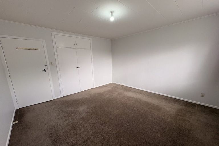 Photo of property in 28 Oregon Drive, Maoribank, Upper Hutt, 5018