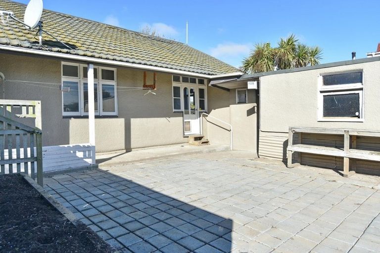 Photo of property in 23 Akaroa Street, Kaiapoi, 7630