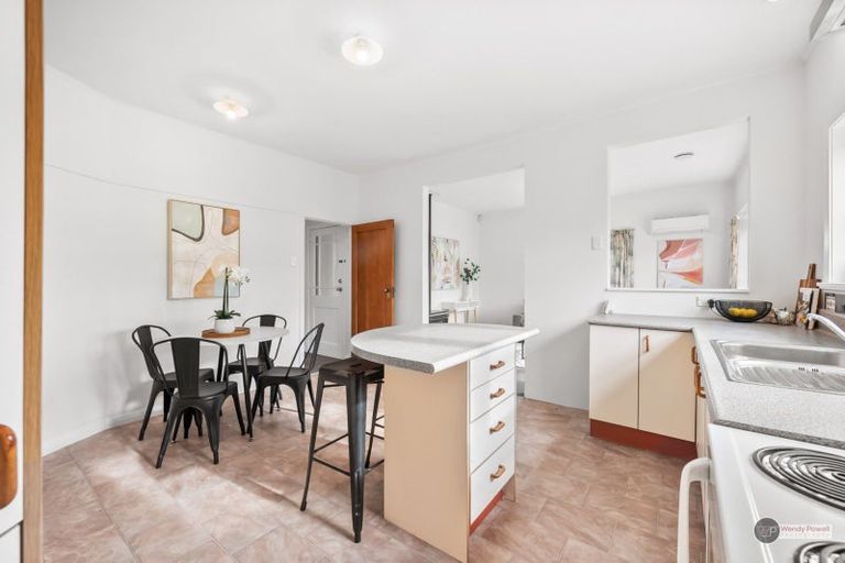 Photo of property in 1 Riverside Drive, Waiwhetu, Lower Hutt, 5010