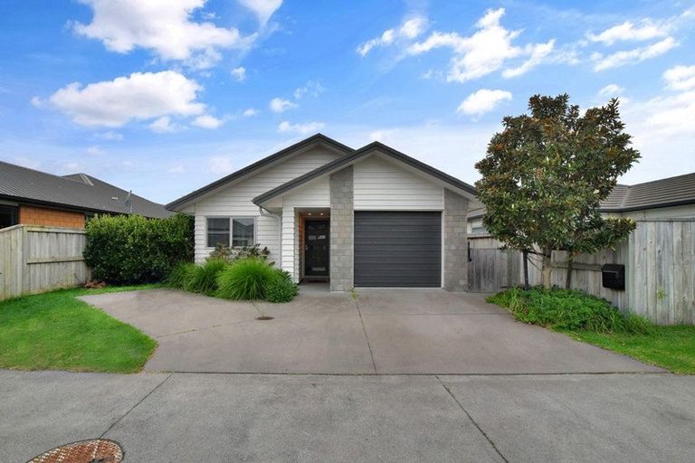 Photo of property in 5 Boyle Mews, Papamoa Beach, Papamoa, 3118
