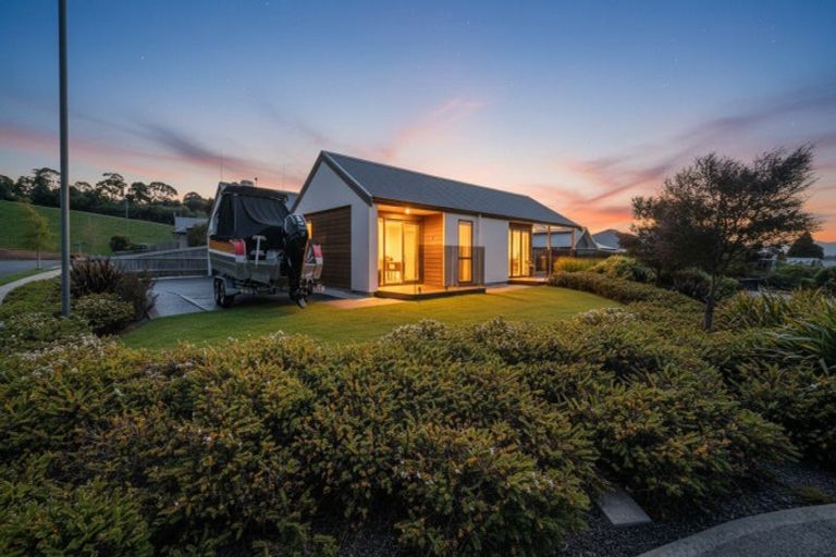 Photo of property in 18 Sabine Drive, Richmond, 7020