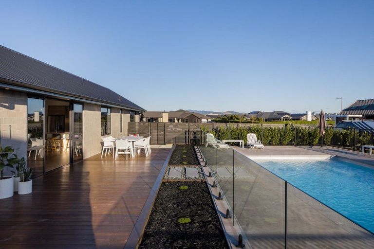 Photo of property in 49 Mike Smith Drive, Cambridge, 3434