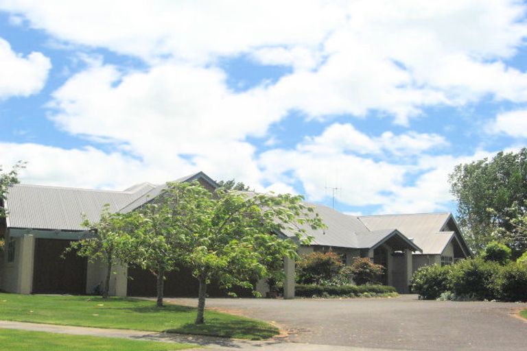 Photo of property in 29 Cowley Drive, Leamington, Cambridge, 3432