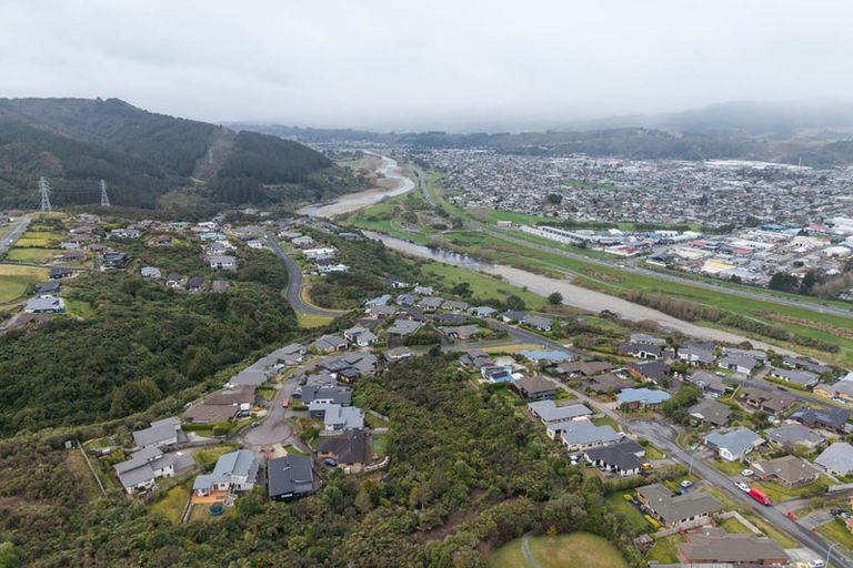 Photo of property in 45a Kirton Drive, Riverstone Terraces, Upper Hutt, 5018