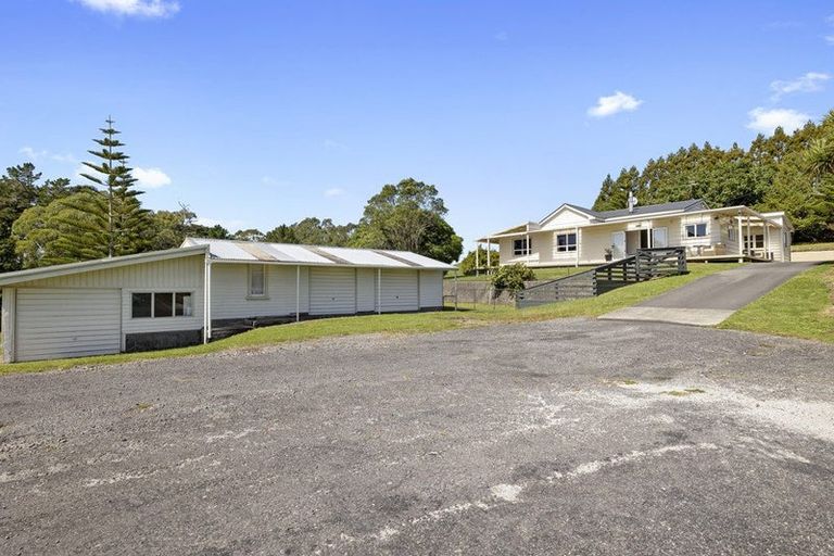 Photo of property in 443 Albert Road, Korito, New Plymouth, 4371