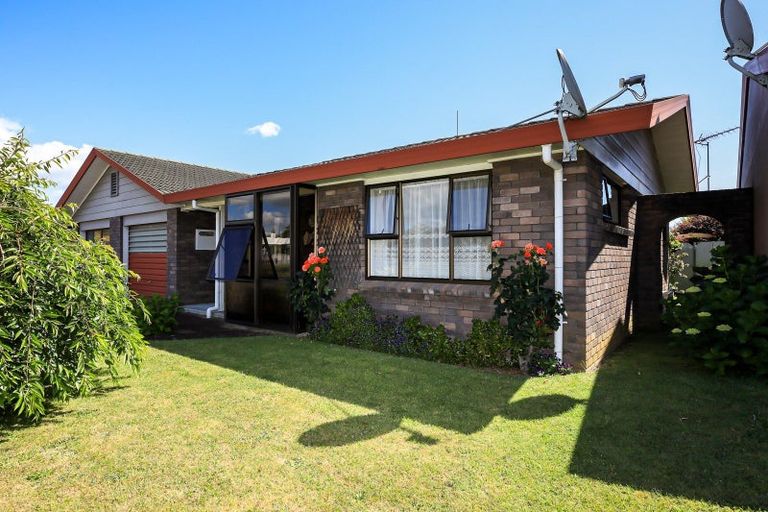 Photo of property in 2/1 Cherry Tree Close, Te Awamutu, 3800