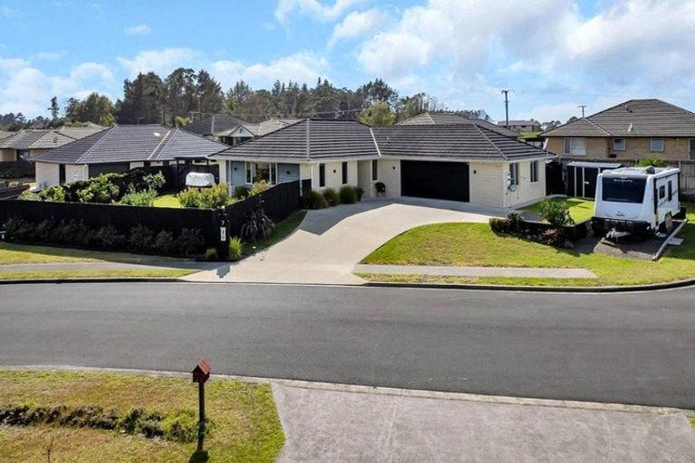 Photo of property in 7 Pukeko Street, Ruakaka, 0116