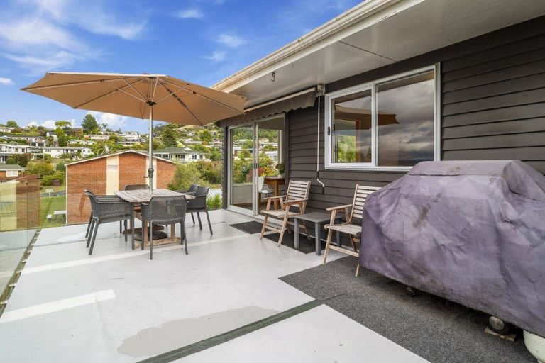 Photo of property in 11 Alberta Street, Acacia Bay, Taupo, 3330