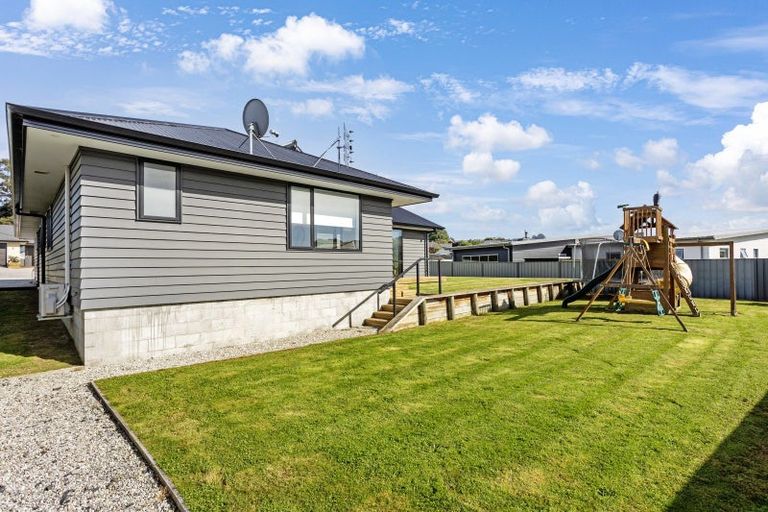 Photo of property in 29 Awa Toru Drive, Fairfield, Dunedin, 9018