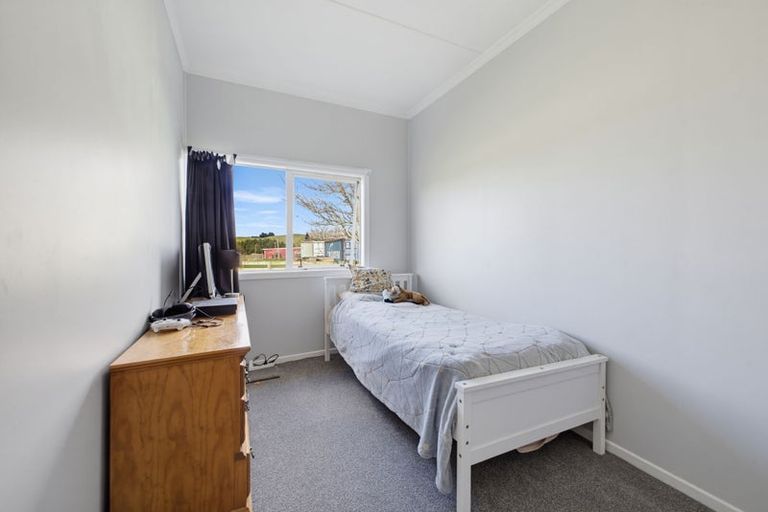 Photo of property in 131 Tiromoana Road, Maata, Eltham, 4398