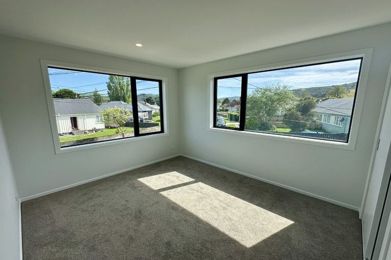 Photo of property in 17 Gibson Crescent, Naenae, Lower Hutt, 5011