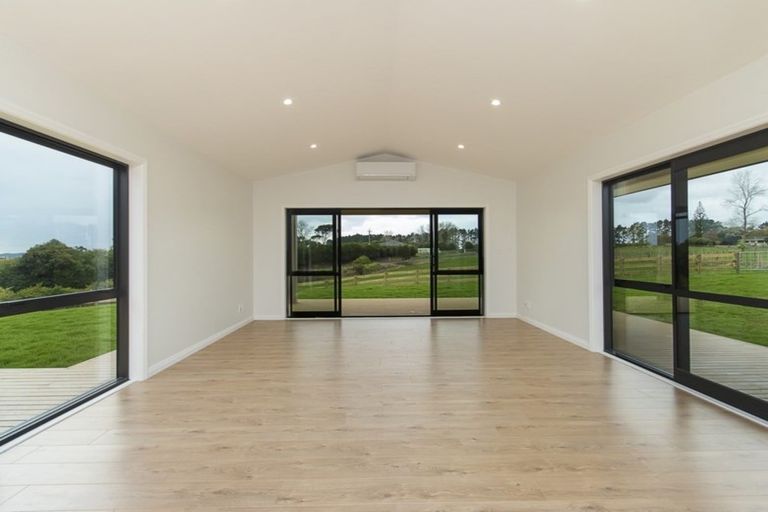 Photo of property in 137a Hunt Road, Pukekawa, Tuakau, 2696