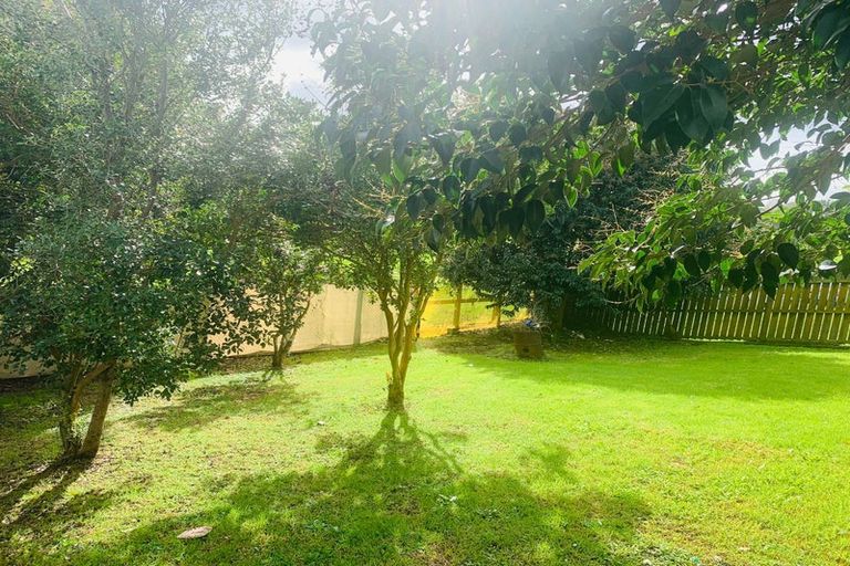 Photo of property in 14 Reseda Place, Papatoetoe, Auckland, 2025