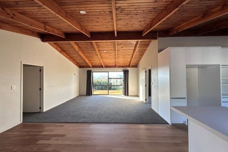 Photo of property in 401 Oneriri Road, Kaiwaka, 0573