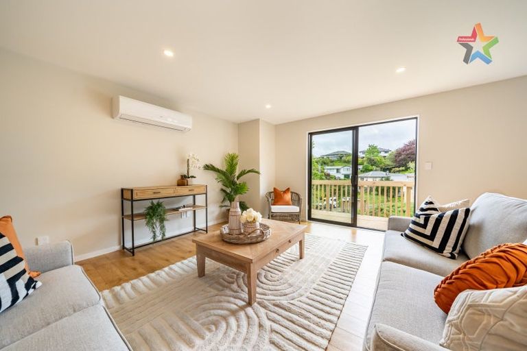 Photo of property in 2 Te Ara O Tahumate, Stokes Valley, 5019