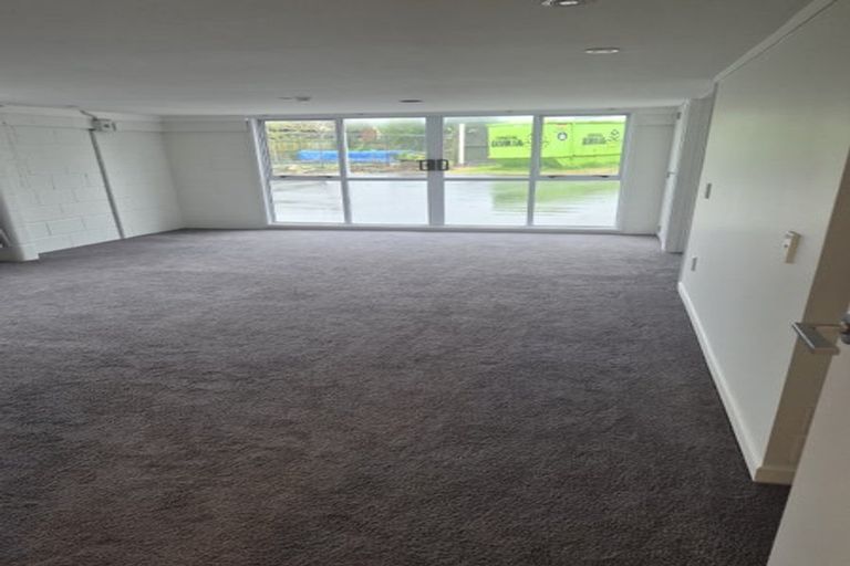 Photo of property in 28 Pukehina Parade, Pukehina, Te Puke, 3189