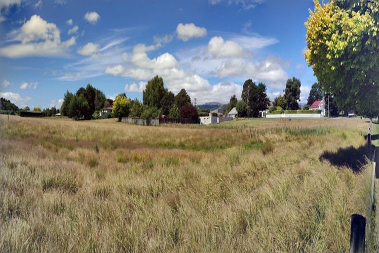 Photo of property in 7 Swalwell Street, Waikaia, 9778