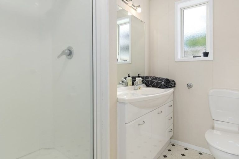 Photo of property in 5c Tawa Street, Mount Maunganui, 3116