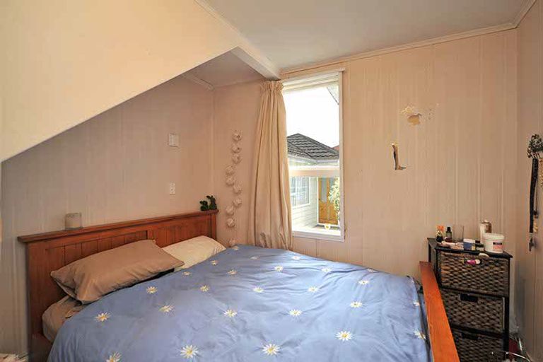 Photo of property in 137 Rongotai Road, Kilbirnie, Wellington, 6022