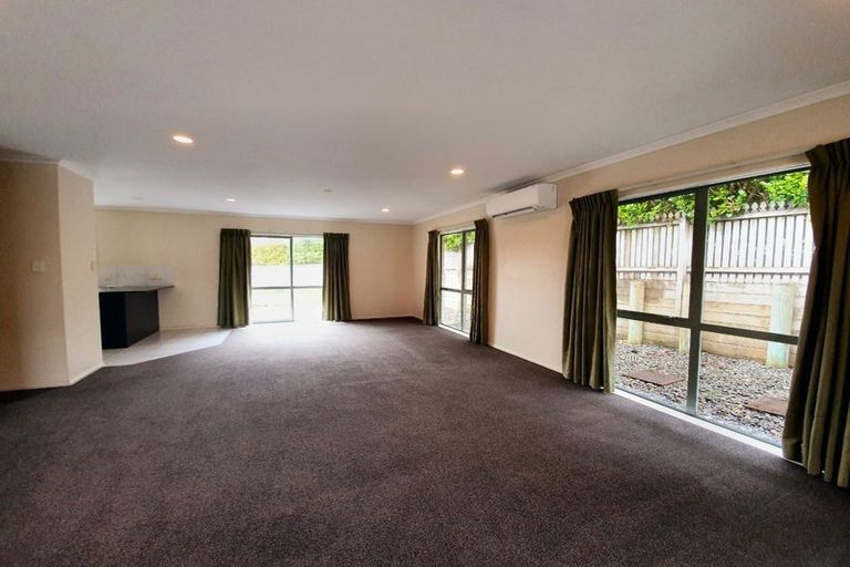 Photo of property in 16 Aufidius Place, Pukekohe, 2120