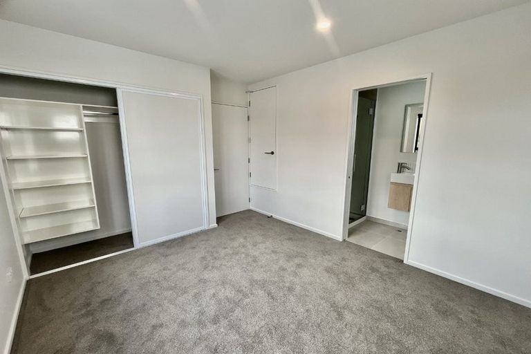 Photo of property in 1/10 Surrey Street, Linwood, Christchurch, 8062