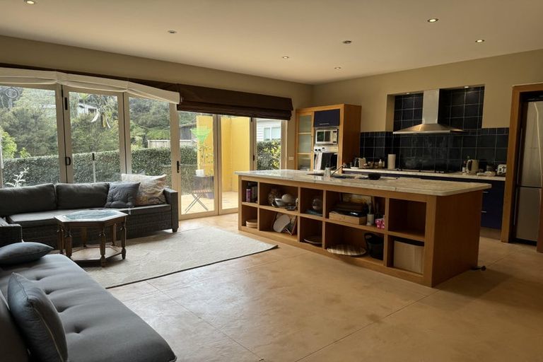 Photo of property in 14 Daldys Bush Lane, Bayview, Auckland, 0629
