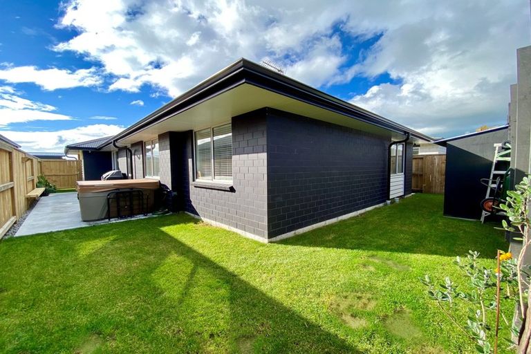 Photo of property in 42 Union Drive, Papamoa, 3118