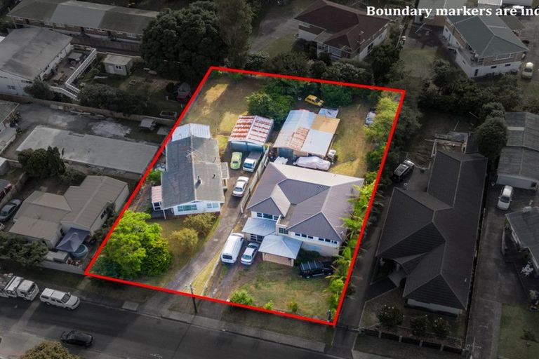 Photo of property in 6 Tainui Terrace, Mangere Bridge, Auckland, 2022