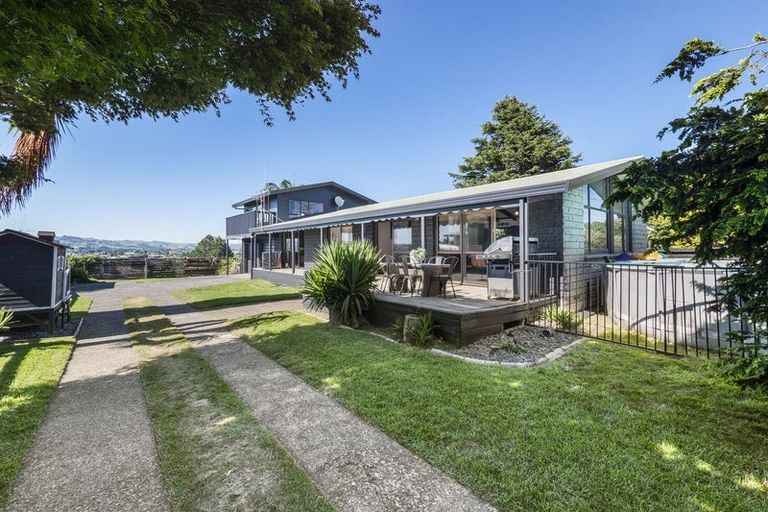 Photo of property in 216 Cambridge Road, Bethlehem, Tauranga, 3110