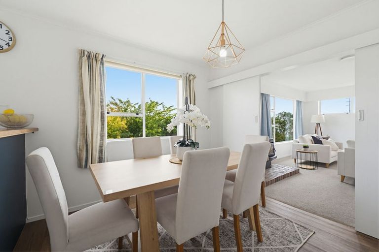 Photo of property in 77 Baylands Drive, Newlands, Wellington, 6037