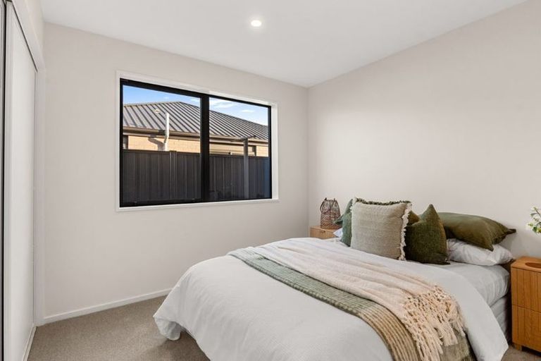 Photo of property in 43 Derbridge Street, Woodend, 7610