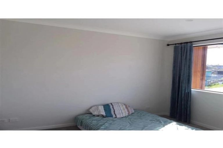 Photo of property in 2 Resolution Drive, Gulf Harbour, Whangaparaoa, 0930