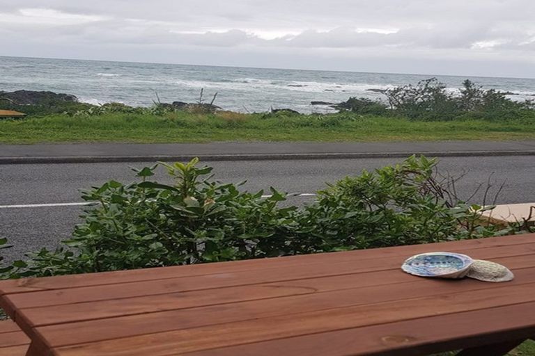 Photo of property in 130 Owhiro Bay Parade, Owhiro Bay, Wellington, 6023