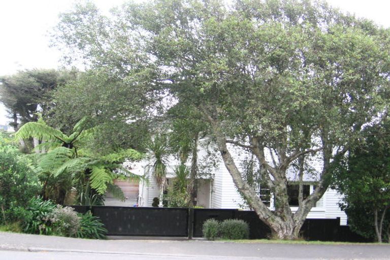 Photo of property in 72 Cashmere Avenue, Khandallah, Wellington, 6035