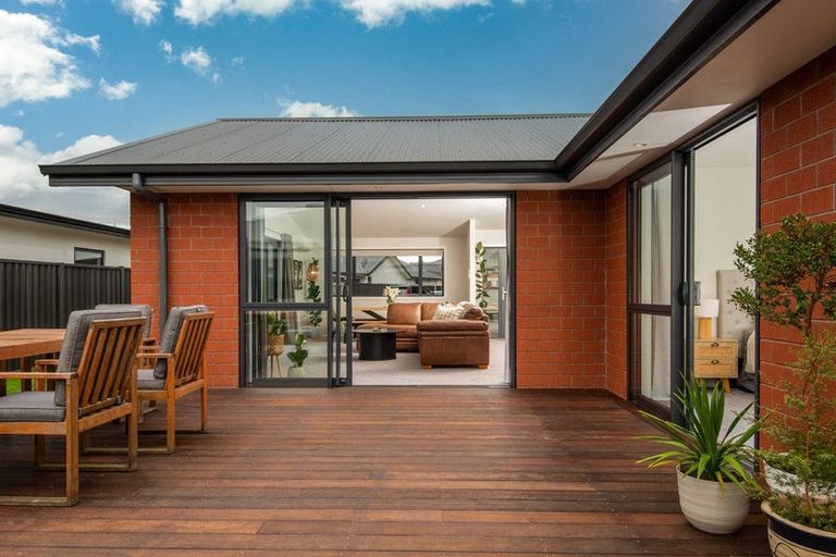 Photo of property in 38 Anderton Crescent, Mosgiel, 9024