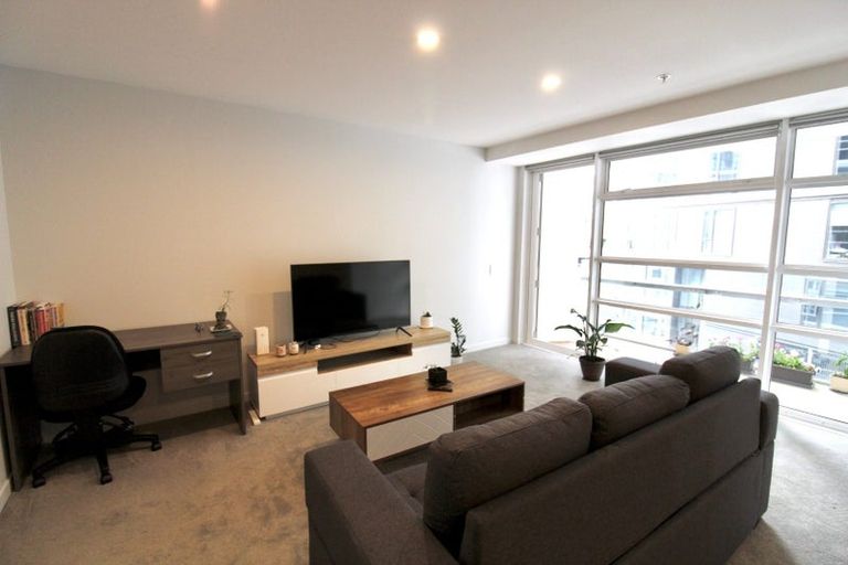 Photo of property in Pinnacle Apartments, W503/160 Victoria Street, Te Aro, Wellington, 6011