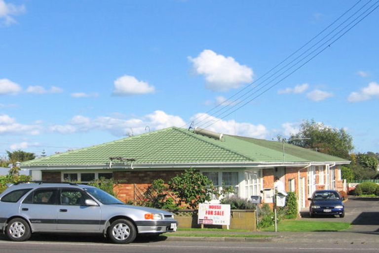 Photo of property in 2/4 Russell Road, Manurewa, Auckland, 2102