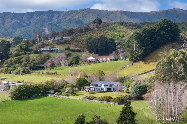 Photo of property in 197 Mangaroa Valley Road, Mangaroa, Upper Hutt, 5371