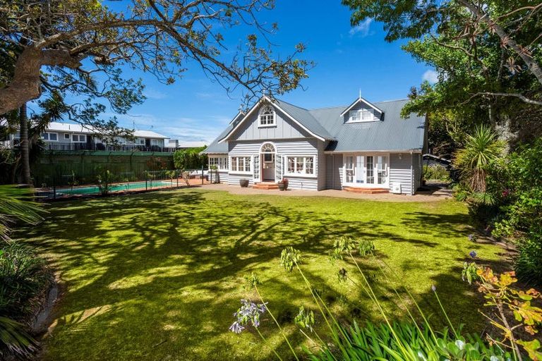 Photo of property in 2 Minnehaha Avenue, Takapuna, Auckland, 0622