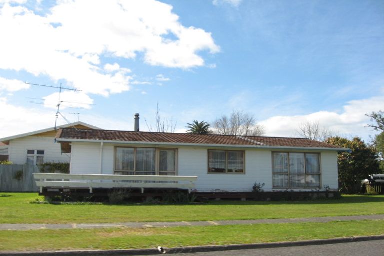 Photo of property in 27 Brian Avenue, Wairoa, 4108