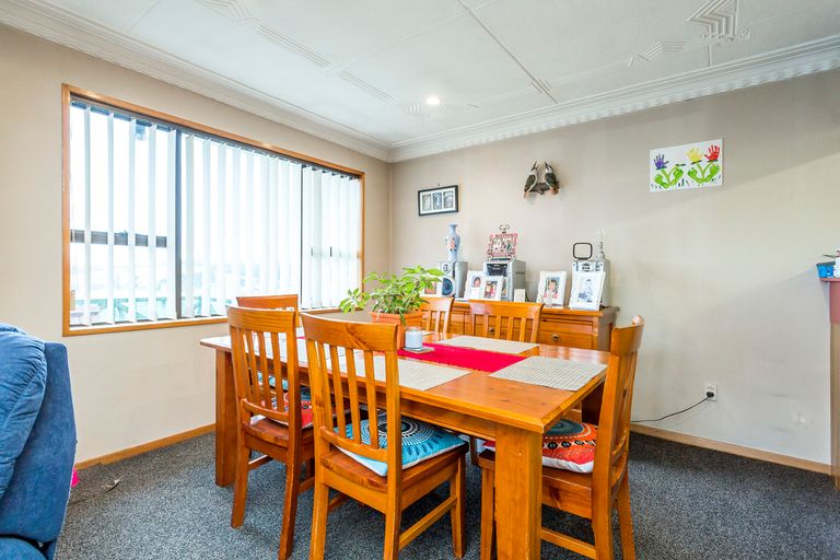 Photo of property in 180 Mornington Road, Kenmure, Dunedin, 9011