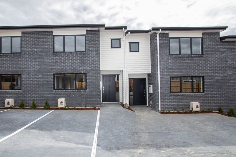 Photo of property in 12/10 Charlemont Street, Whitiora, Hamilton, 3200