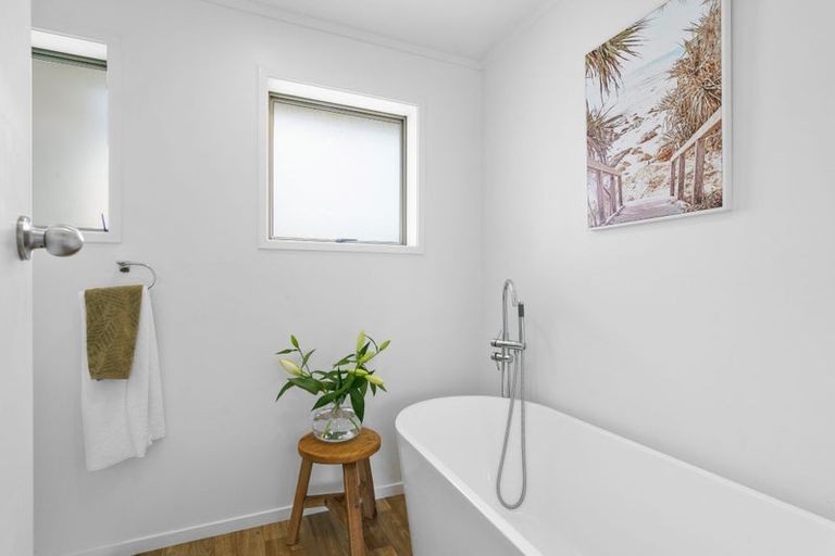 Photo of property in 38 Richmond Street, Cambridge, 3434