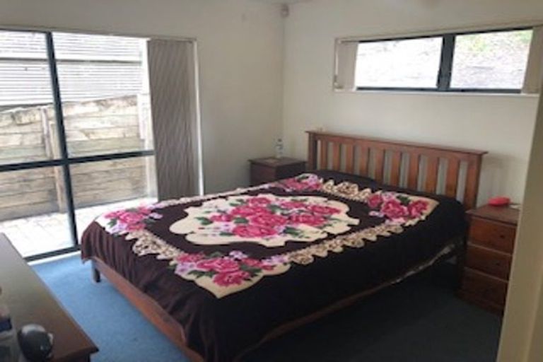 Photo of property in 43a Forrest Hill Road, Milford, Auckland, 0620