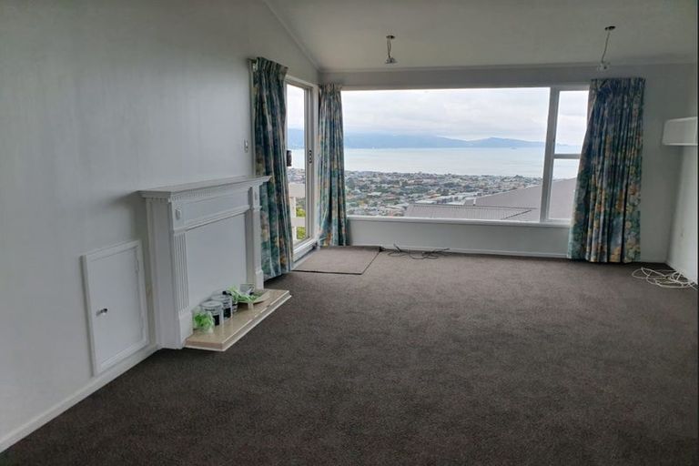 Photo of property in 23 Bushey Way, Maungaraki, Lower Hutt, 5010