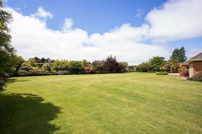 Photo of property in 518 Pound Road, Yaldhurst, Christchurch, 7676