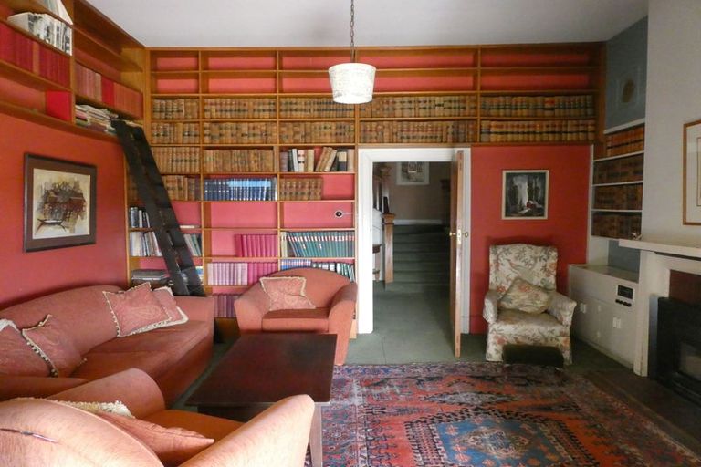 Photo of property in 25 The Terrace, Timaru, 7910