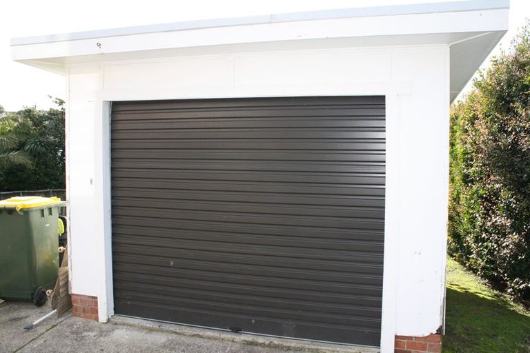 Photo of property in 11 Havelock Avenue, Forrest Hill, Auckland, 0620