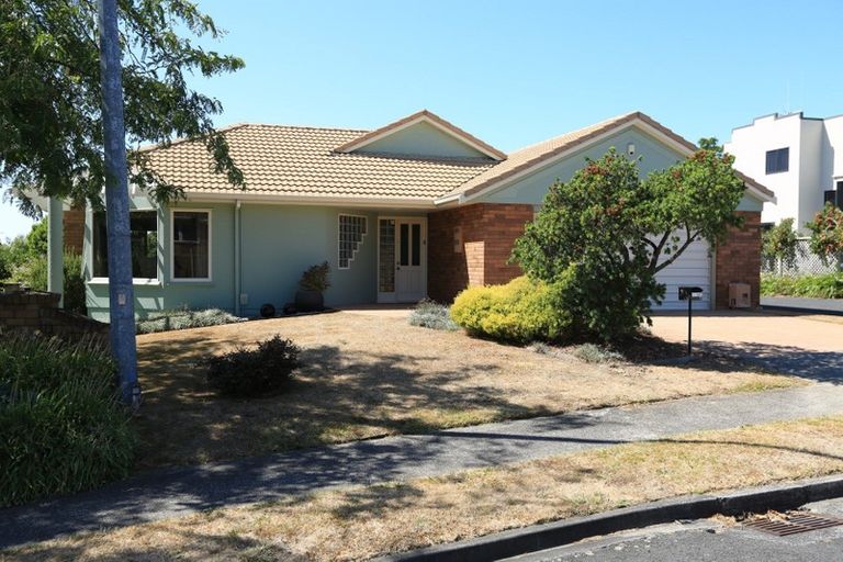 Photo of property in 1 Munro Place, Flagstaff, Hamilton, 3210