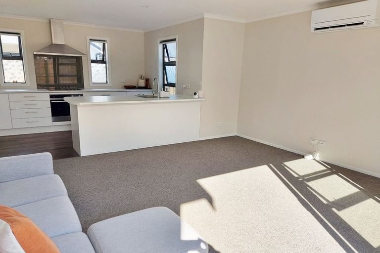 Photo of property in 18b Royal Street, Upper Hutt Central, Upper Hutt, 5018